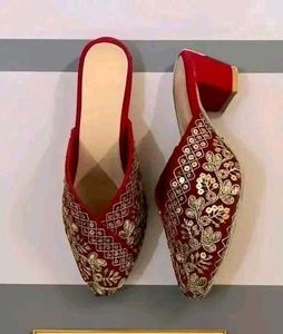 WOMEN SHOE WEAR