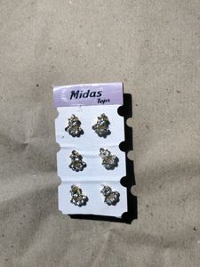 Golden Earrings & Studs