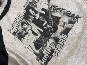 Anime/Manga Graphic Raglan Crop Top