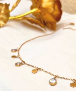 PRETTY NEKCLASE( ANTI TARNISH / STAINLESS STEEL )