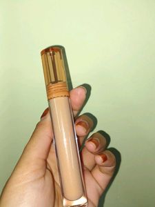 MLA Beaute Concealer