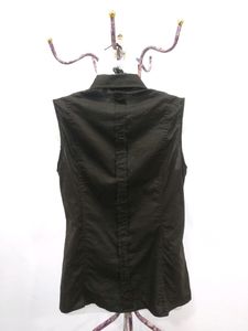 Zara Basic Sleeveless Button Down