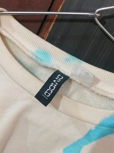 H&amp;M White Cropped Sunday Soul Hoodie