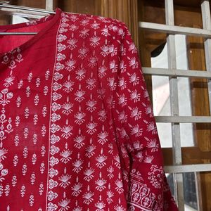 Red Short Kirti