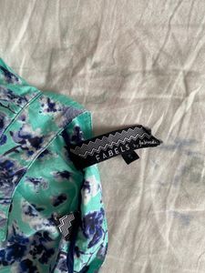Fabindia Top Size S