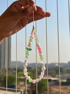 Cute Beaded Phone Charm Tulip Theme💗