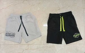 SET OF BOY'S SHORTS