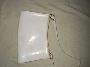 Stylish White handBag