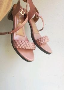 Light Colour Heel