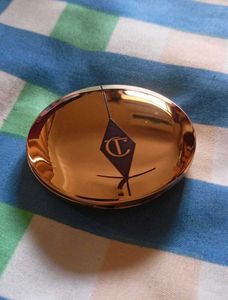 Charlotte Tilbury Airbrush Flawless Finish Powder