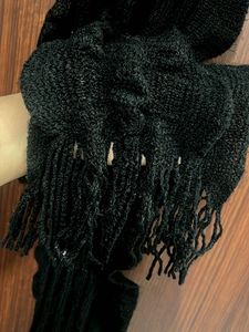 Women Woolen Black Muffler 🧣
