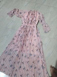 Gown Fronk