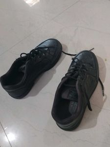 Black Shoes
