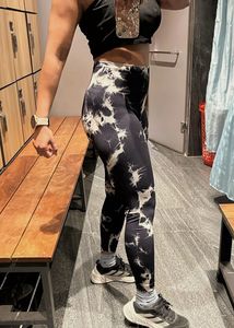 Gym tights