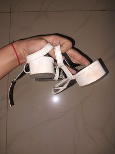 White Heel (Size 36)