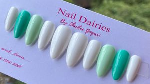 Press-On Nail Set