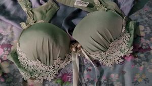 LINGERIE