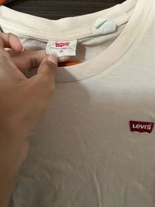 Levi's Classic Tee peach 🍑
