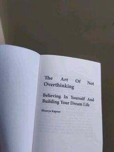 Combo The Art of Being Alone &amp; Not Overthinking