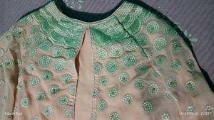 Peach😍 Embroidered Kurta Set