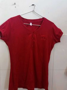 Trendy Women's Solid Red Top – Stylish & Comfortab
