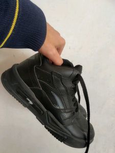 Asian Black High-Top Sneakers