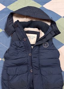 Abercrombie & Fitch Puffer Vest