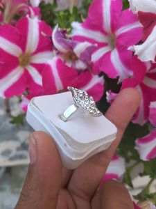 Beautiful Adjustable Stone Ring💍