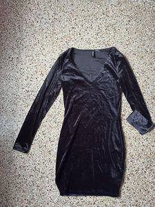 Black Velvet Bodycon Mini Dress