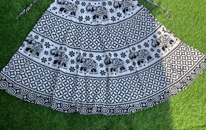 black nd white reguler gown