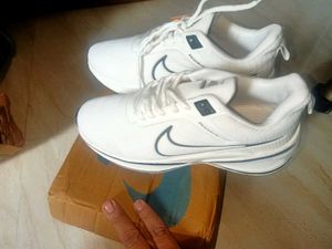 NEW NIKE ZOOM Pegasus Running shoes