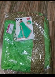 Beautiful Saree Attached Blouse Piece