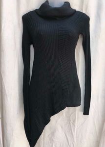 KNIT BLACK LONG TOP