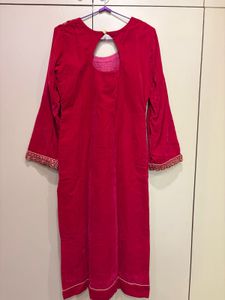 Elegant Pink Embroidered Kurta Set