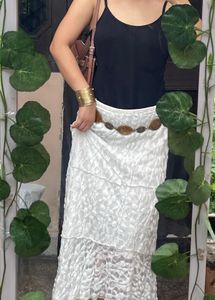 Max Lace Skirt