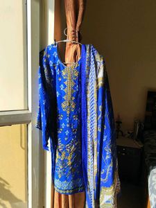 Pakistani Blue & Yellow Printed Duppatta Kameez