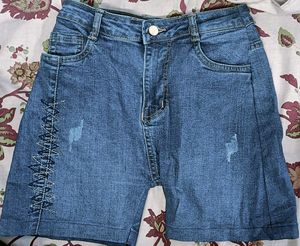 Very Cute Denim Shorts 🩳