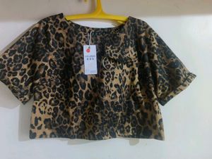 Leopard Print Crop Top