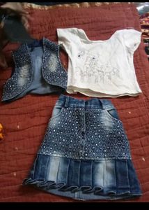 Girls&#39; Denim Skirt Set