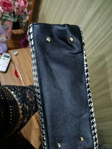 Michael Kors Houndstooth Handbag