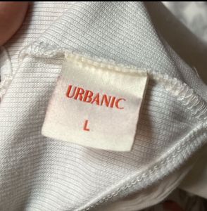 Urbanic Ribbed Back Tie Crop Top!🤍