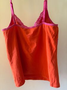 Combo Victoria Secret &amp; UO Tank Top