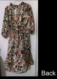 🆕 Floral Dress 👗