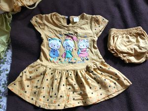 Cute Girls&#39; Top with Animal Print