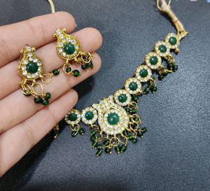 Minimal Necklace & earings