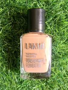 Lakme Forever Matte Foundation