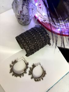 Bangle and Earing set