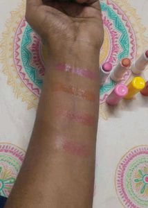 Crazy Lips Liptint/lipbalm (4 combo)