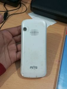 Mito keypad Phone