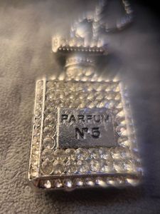 Parfum Diamond Necklace